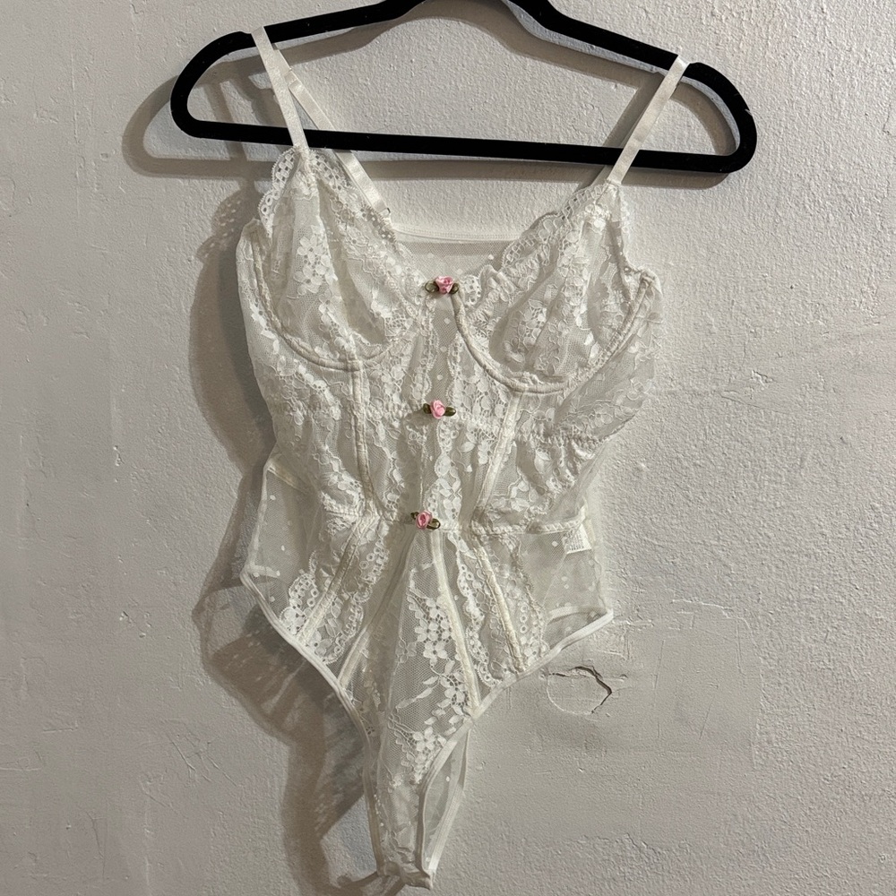 Elegant White Lace Bodysuit
